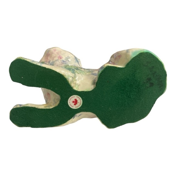 Global Studio's Pottery Cornwall
Floral Decoupage Ceramic The Cat - Picture 6 of 9